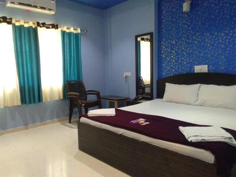 Hotel Krisha Daman Exterior foto